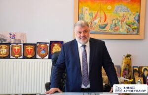 Ο Καβάφης δεν διώχνει δημάρχους – Ο Θεόφιλος Μιχαλάτος κρίνεται από τα έργα του, όχι από ποιητικές προφητείες