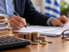 Συντάξεις: Οι 10 κατηγορίες που «κλειδώνουν» έξοδο πριν από τα 62 – Ποιοι προλαβαίνουν πριν αλλάξουν τα όρια ηλικίας