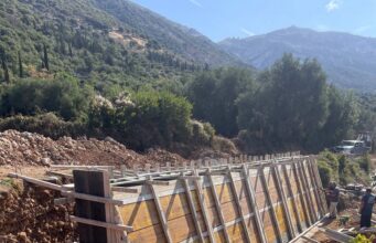Δήμος Αργοστολίου: Παρεμβάσεις σε Ομαλά, Επανοχώρι και Μινετάτα μετά την κακοκαιρία (εικόνες)