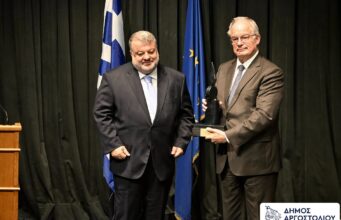 Τασούλας από το Αργοστόλι: «Θα συμμετέχω στις διεκδικήσεις του Δήμου» – Τα μηνύματα για την Κεφαλονιά και τη «συλλογική σκυταλοδρομία»