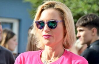 Εύα Φιλιππάτου: «Κύριε Άδωνι, τα παιδιά δεν κινδυνεύουν μόνο από τα social media – Κινδυνεύουν και όταν δεν βρίσκουν γιατρό!»