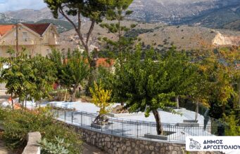 Αργοστόλι: Μια πλατεία αλλάζει όψη – Στην τελική ευθεία η ανάπλαση στις οδούς Ηπείρου και Σπετσών (εικόνες)
